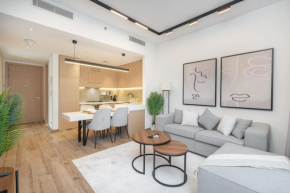 Stylish, Minimalist 2-Bedroom in Jumeirah Village Circle